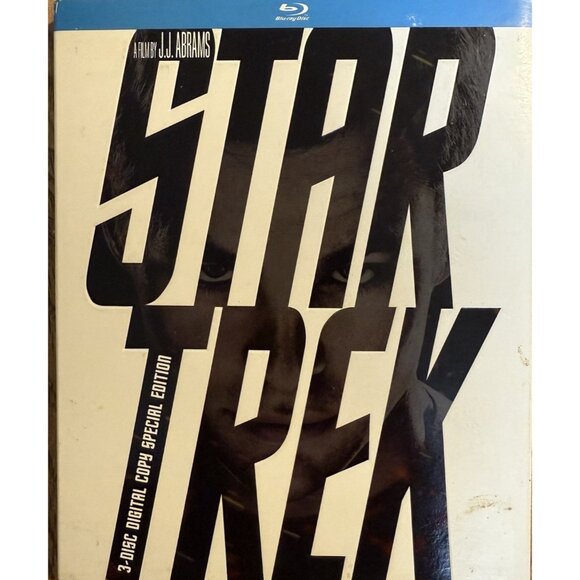Star Trek (Blu-ray, 2009) 3-Disc Special Ed.- Digital Copy, Pine, Quinto, Sci-Fi - Picture 1 of 7